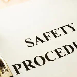 المستوى الثاني: إعداد وتنفيذ إجراءات السلامة والصحة المهنية في بيئة العمل